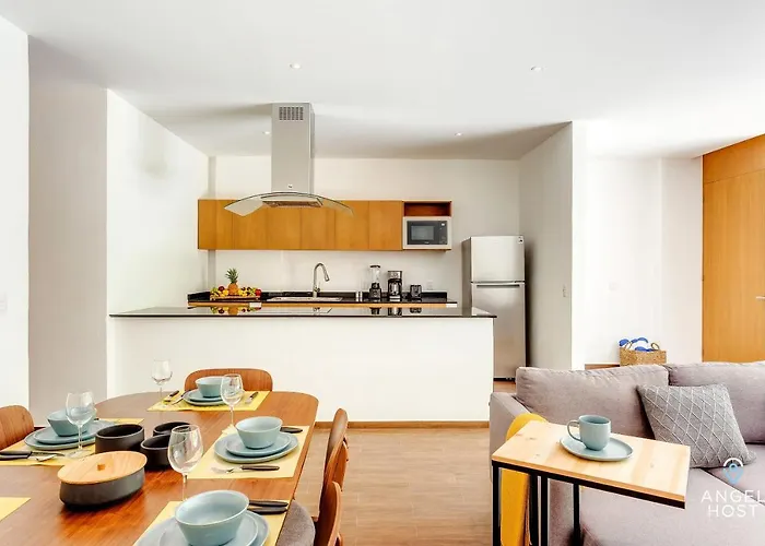 Incredible Oceanview Roof Lounge, Units 2 Blocks To Beach * Playa del Carmen