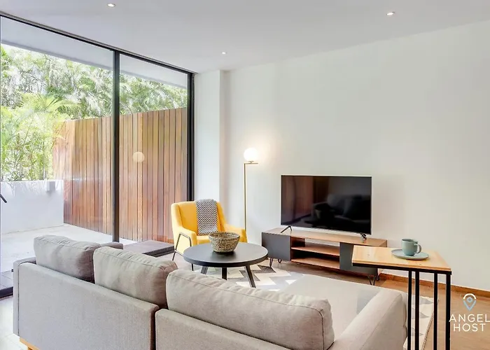 Incredible Oceanview Roof Lounge, Units 2 Blocks To Beach Apartamento Playa del Carmen